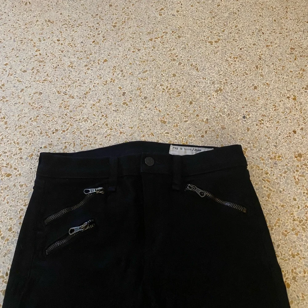 $228 Rag & Bone Zip Black Kensington Moto Jeans Size 28